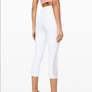 EUC Lululemon Train Times Pant - Crop 21”